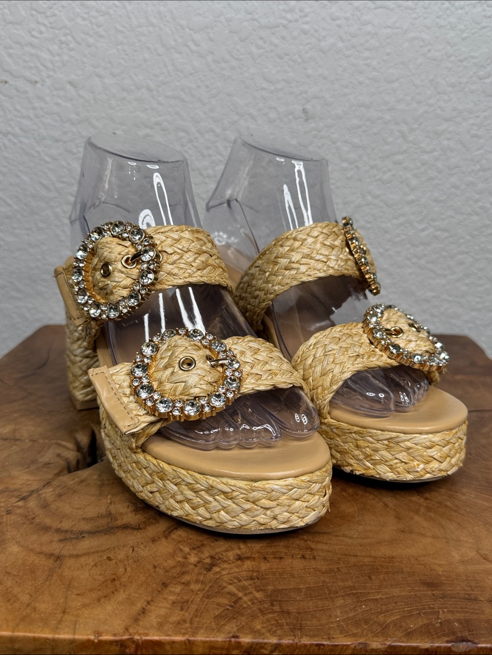 ABOUND RONDA RAFFIA PLATFORM
MULE SANDALS RHINESTONE BUCKLE NATURAL SIZE 6.5 - Picture 2 of 16